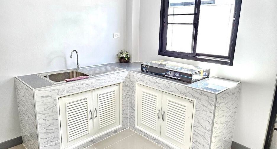 For sale 2 bedrooms house in Saraphi, Chiang Mai