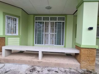 À vendre et à louer 3 chambres maison à Bang Lamung, Chonburi