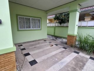 À vendre et à louer 3 chambres maison à Bang Lamung, Chonburi