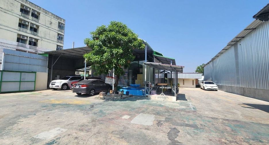 For sale 8 bedrooms house in Min Buri, Bangkok