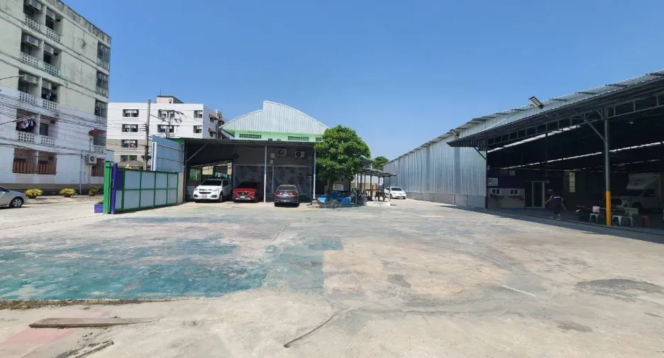 For sale 8 bedrooms house in Min Buri, Bangkok