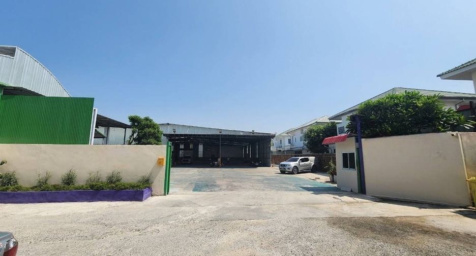 For sale 8 bedrooms house in Min Buri, Bangkok