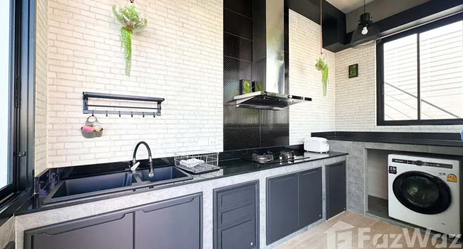 For rent 4 ベッドルーム villa in Hua Hin, Prachuap Khiri Khan