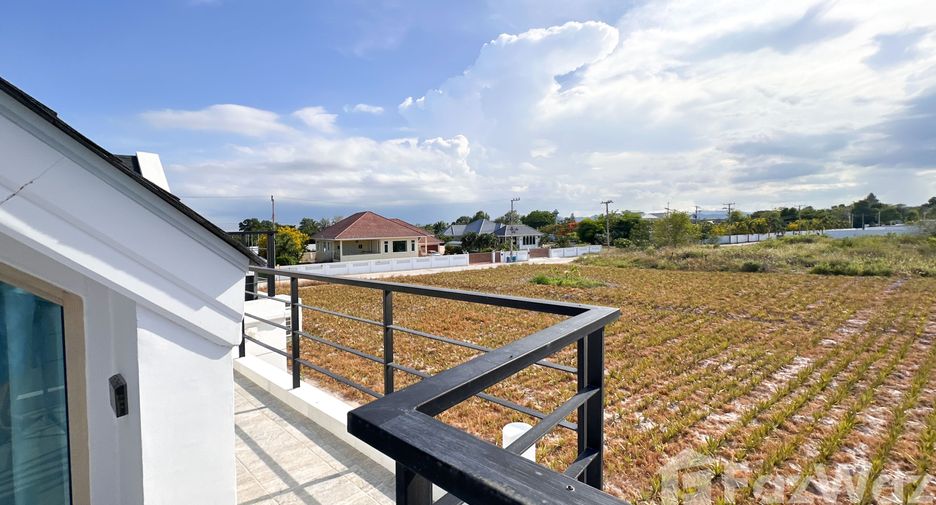 For sale and for rent 4 bedrooms villa in Hua Hin, Prachuap Khiri Khan