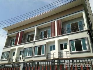 For sale 3 bedrooms townhouse in Mueang Samut Prakan, Samut Prakan