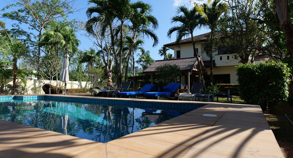 For rent 4 ベッドルーム villa in Thalang, Phuket