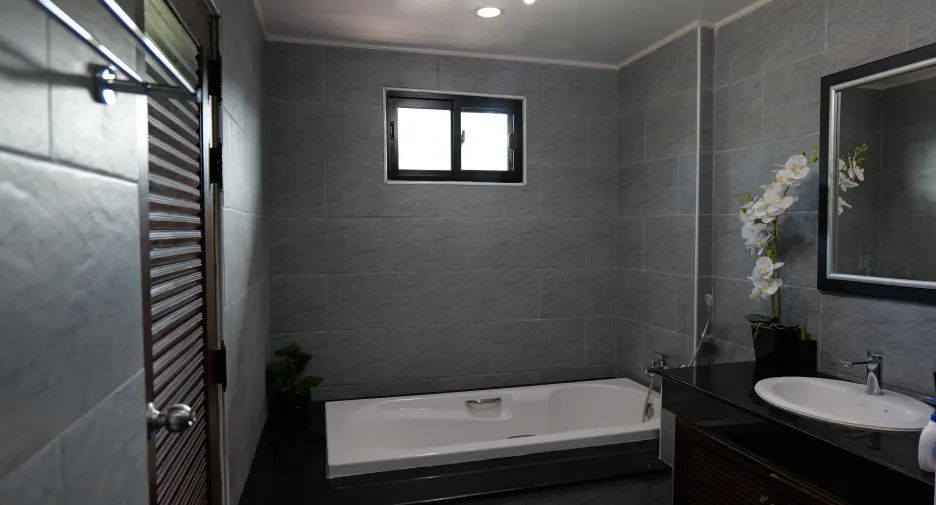 For rent 4 bedrooms villa in Thalang, Phuket
