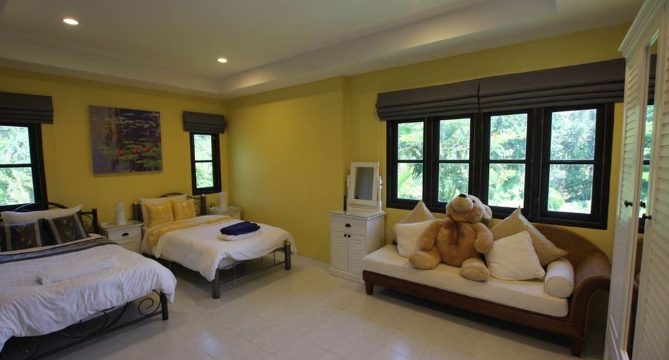 For rent 4 bedrooms villa in Thalang, Phuket