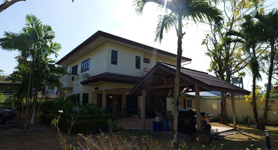 For rent 4 bedrooms villa in Thalang, Phuket
