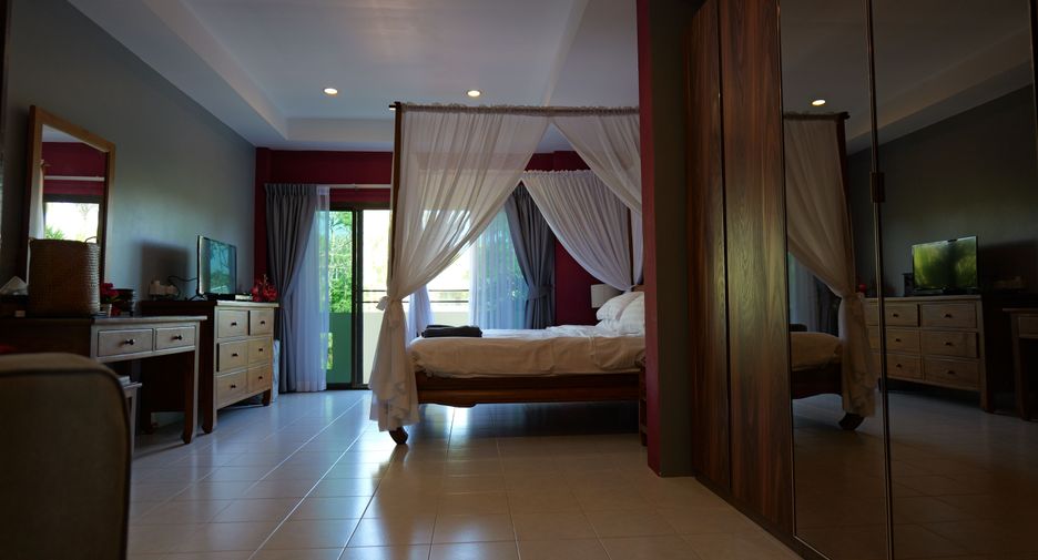 For rent 4 bedrooms villa in Thalang, Phuket