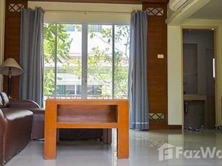 Haus zum Kauf mit 3 Zimmer in Lat Phrao, Bangkok