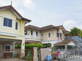 Haus zum Kauf mit 3 Zimmer in Lat Phrao, Bangkok