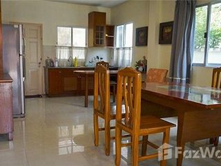 Haus zum Kauf mit 3 Zimmer in Lat Phrao, Bangkok