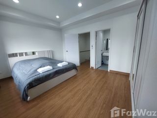 For rent 2 bedrooms townhouse in San Kamphaeng, Chiang Mai