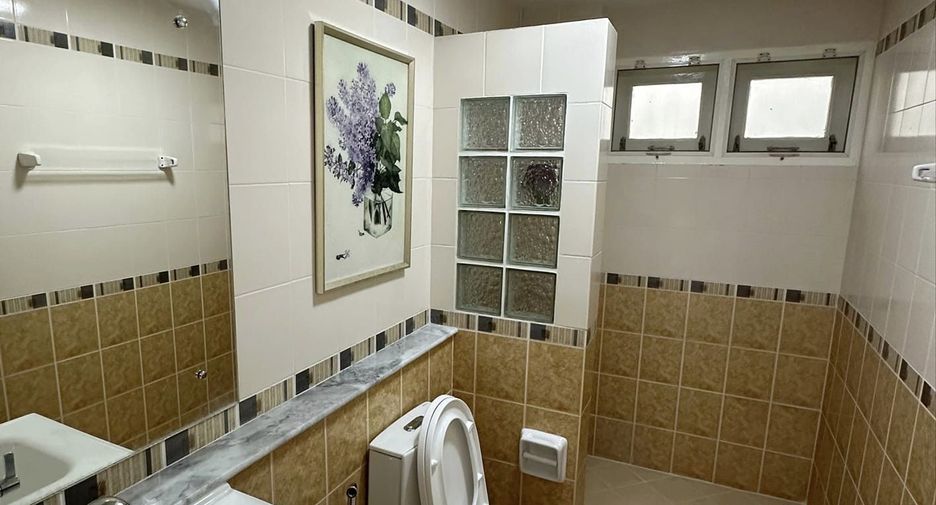 For sale and for rent 3 bedrooms house in Mueang Nonthaburi, Nonthaburi