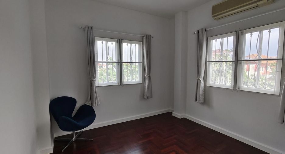 For sale and for rent 3 bedrooms house in Mueang Nonthaburi, Nonthaburi