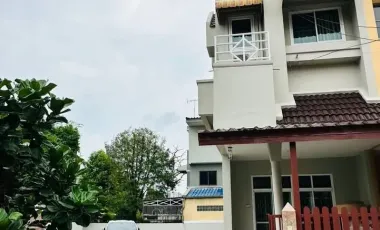 For sale and for rent 3 bedrooms house in Khan Na Yao, Bangkok