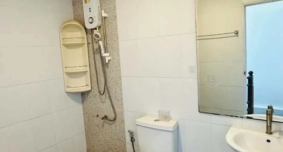 For sale and for rent 3 bedrooms house in Khan Na Yao, Bangkok