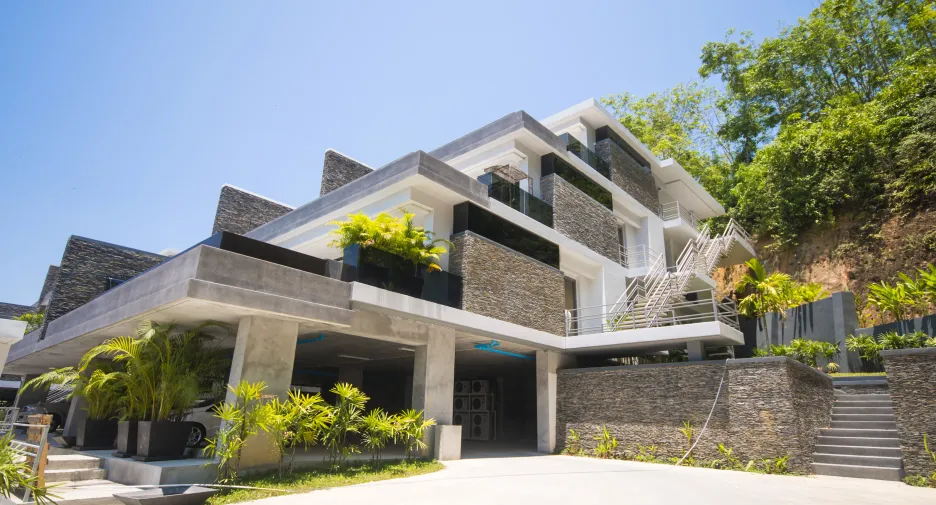 For sale and for rent 3 bedrooms condo in Thalang, Phuket