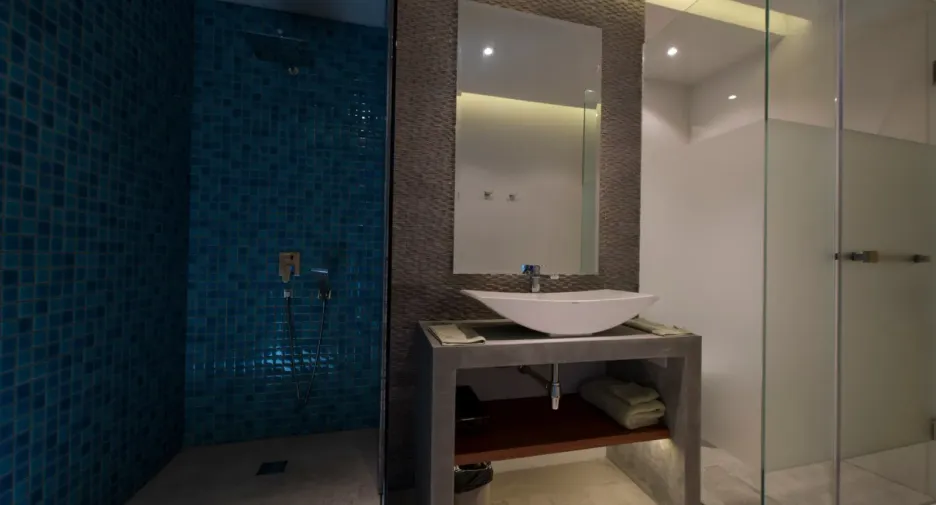For sale and for rent 3 bedrooms condo in Thalang, Phuket