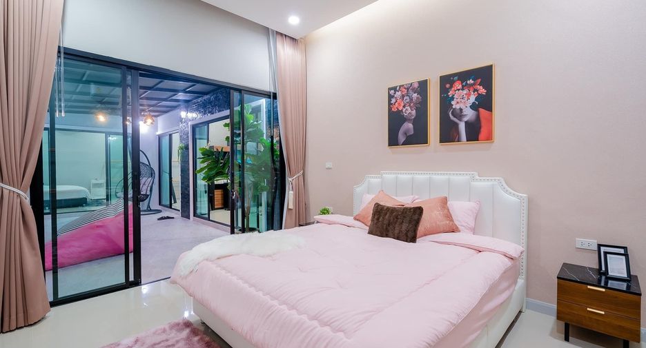 For rent 4 bedrooms villa in Hua Hin, Prachuap Khiri Khan