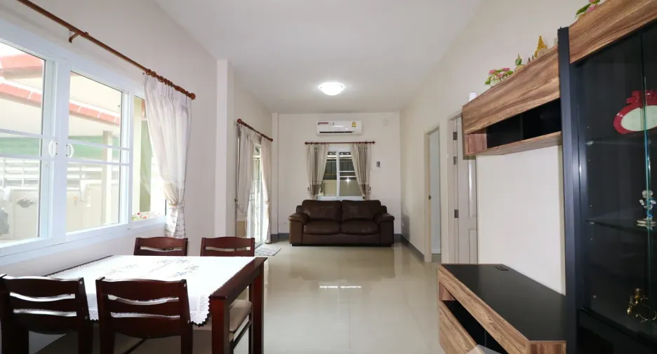 For sale 4 bedrooms house in Lam Plai Mat, Buriram