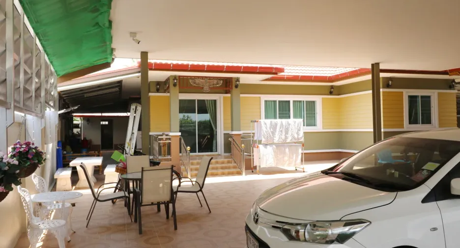 For sale 4 bedrooms house in Lam Plai Mat, Buriram