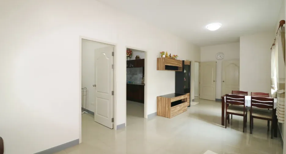 For sale 4 bedrooms house in Lam Plai Mat, Buriram