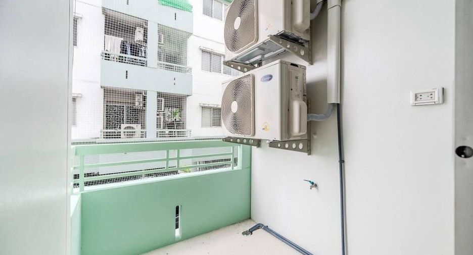 Продажа 1 кровать кондо в Банг Капи, Бангкок