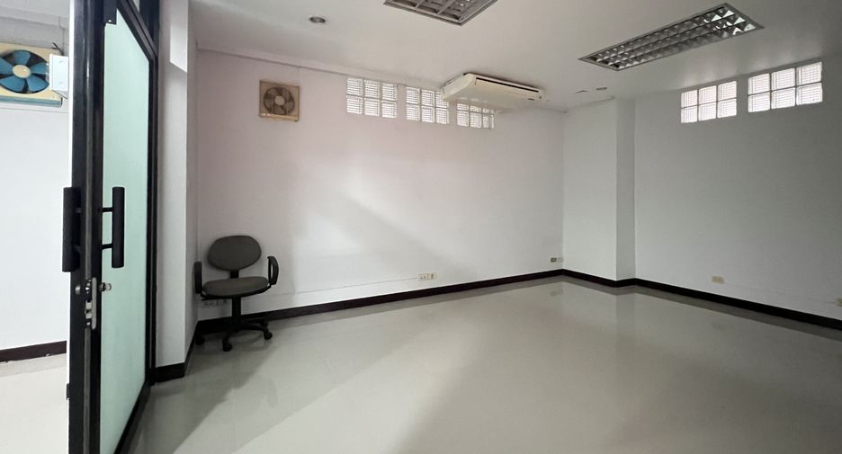 For sale office in Watthana, Bangkok