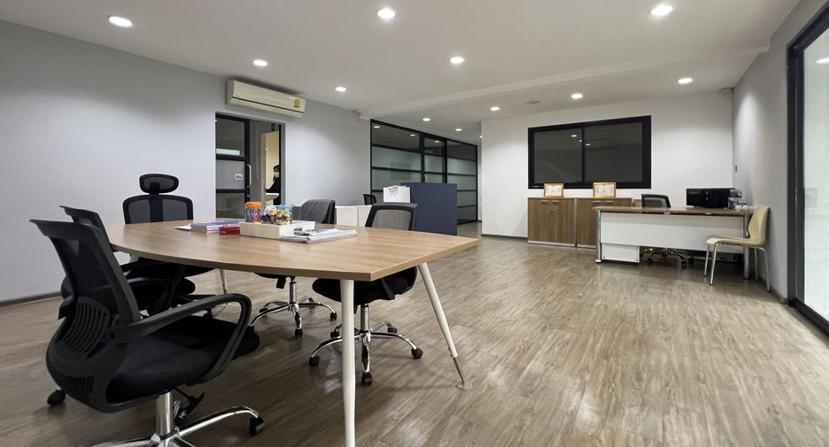 For sale office in Watthana, Bangkok
