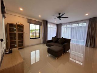 For rent 3 bedrooms villa in Hua Hin, Prachuap Khiri Khan