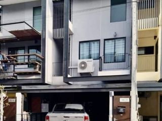 Reihenhaus zur Miete mit 3 Zimmer in Mueang Chiang Mai, Chiang Mai