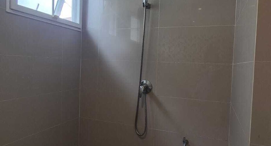 Продажа 4 спальни дом в Пхукет Тощн, Пхукет