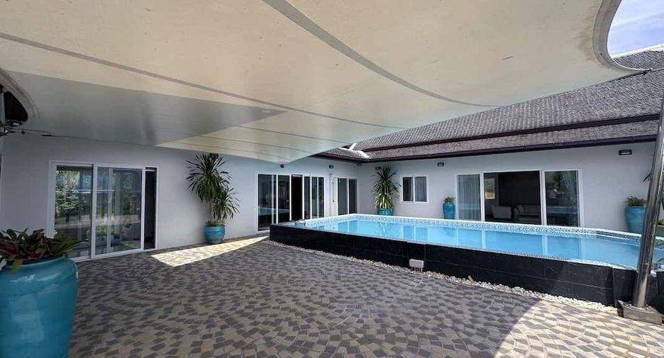 For sale 4 bedrooms villa in Kathu, Phuket