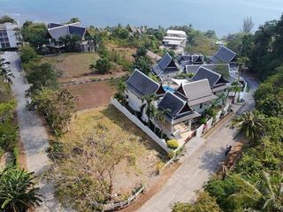 For sale 4 bedrooms villa in Kathu, Phuket