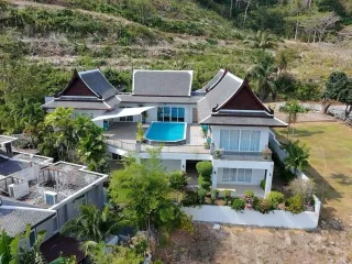For sale 4 bedrooms villa in Kathu, Phuket