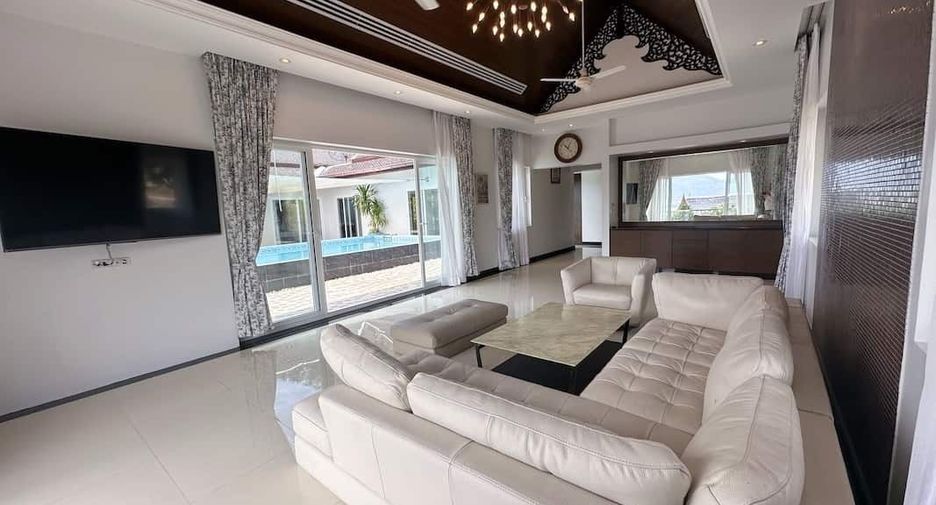 For sale 4 bedrooms villa in Kathu, Phuket