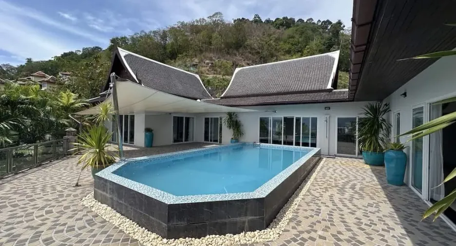 For sale 4 bedrooms villa in Kathu, Phuket
