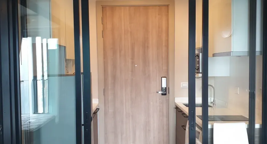 Wohnung zum Kauf und zur Miete mit 1 Zimmer in Huai Khwang, Bangkok