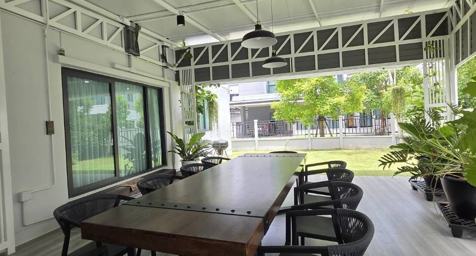 Haus zur Miete mit 5 Zimmer in Mueang Pathum Thani, Pathum Thani