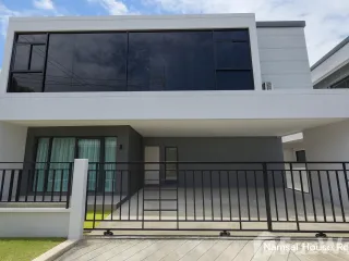 出租 5 卧室 独立屋 在 Mueang Pathum Thani, Pathum Thani