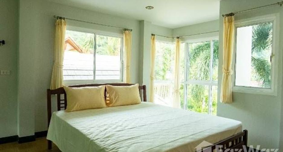 Casa en alquiler de 3 habitaciones en Kathu, Phuket