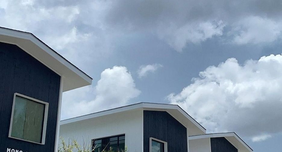 For rent 3 bedrooms villa in Mueang Phuket, Phuket