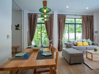 Villa en alquiler de 3 habitaciones en Mueang Phuket, Phuket