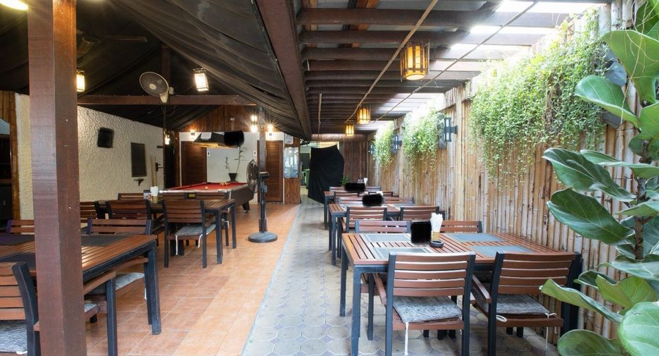 For sale 2 bedrooms retail Space in Thalang, Phuket