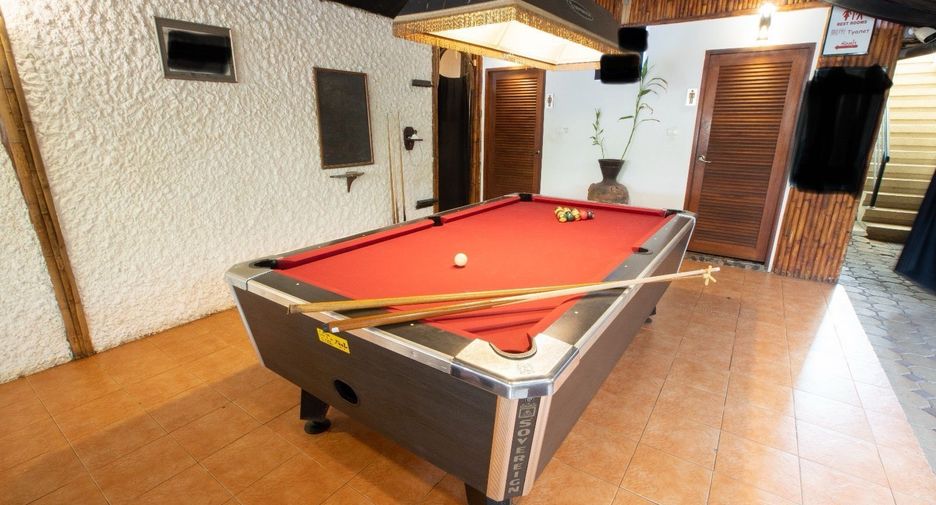 For sale 2 bedrooms retail Space in Thalang, Phuket