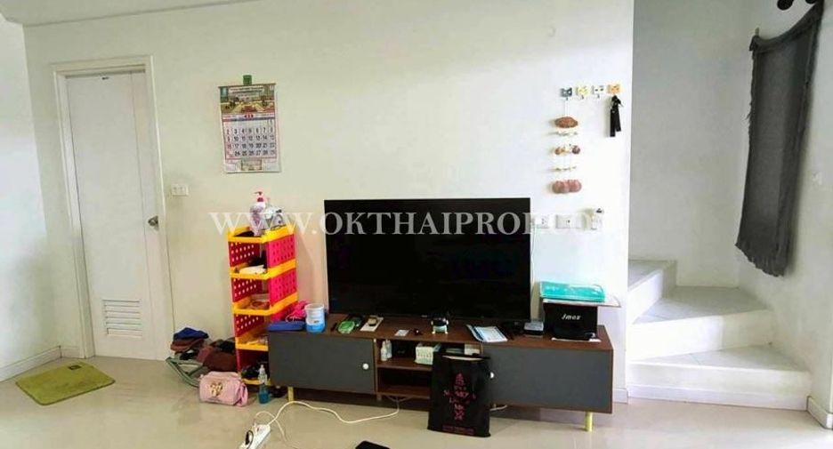 À vendre 3 chambres maison de ville à Mueang Samut Sakhon, Samut Sakhon