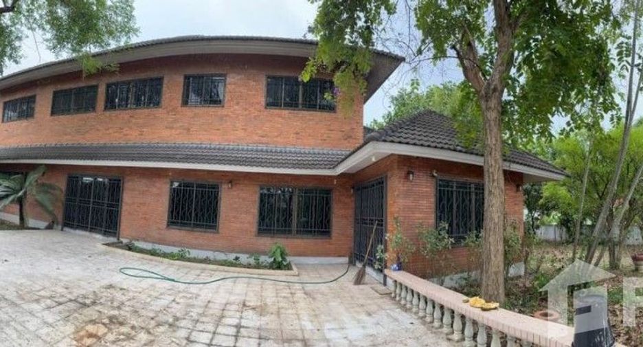 Haus zum Kauf mit 5 Zimmer in Hang Dong, Chiang Mai