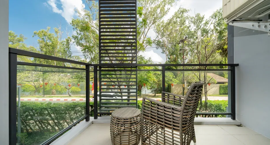 For sale and for rent 2 bedrooms apartment in Thalang, Phuket